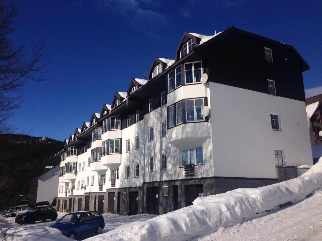 Apartments Monika スピンドレルフ・ムリン エクステリア 写真